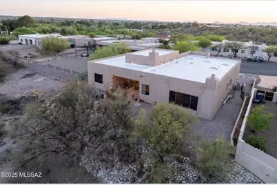 2460 N Cavalry Trail, Tucson, AZ 85749 - Photo 6