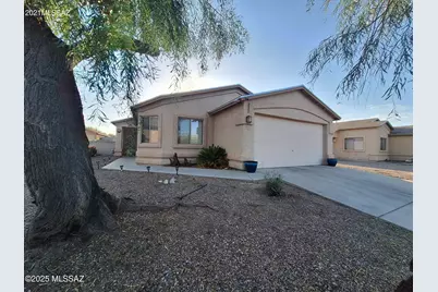 4396 S Valley Rd Road, Tucson, AZ 85714 - Photo 2