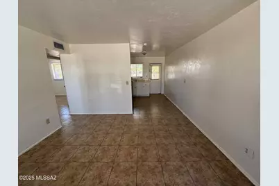 3569 E 3rd Street, Tucson, AZ 85716 - Photo 4