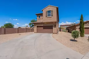 1090 E Lyle Canyon Dr, Sahuarita, AZ 85629 - Photo 2