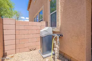 1090 E Lyle Canyon Dr, Sahuarita, AZ 85629 - Photo 42
