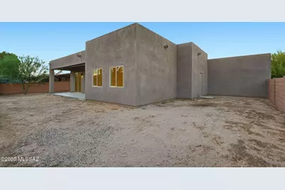 121 W Calle Escudilla, Green Valley, AZ 85614 - Photo 34