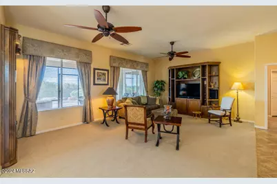 13497 N Heritage Gateway Avenue, Marana, AZ 85658 - Photo 10