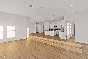 13487 N Laura Ellen Ln, Marana, AZ 85653 - Photo 6