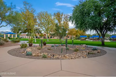 7541 W Wandering Coyote Drive, Tucson, AZ 85743 - Photo 34