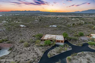 5480 W Sharpshooter Court, Tucson, AZ 85743 - Photo 42