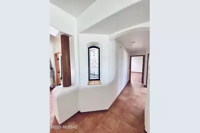 5480 W Sharpshooter Court, Tucson, AZ 85743 - Photo 10