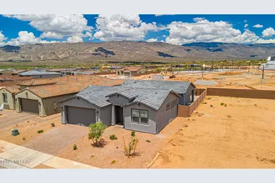 8077 S Sonoran Oak Drive, Vail, AZ 85641 - Photo 2