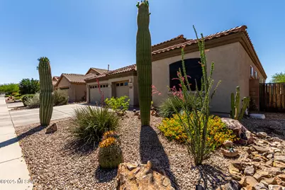 8133 N High Branch Drive, Tucson, AZ 85743 - Photo 2