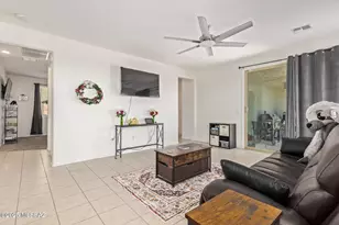 630 W Calle Las Varitas, Sahuarita, AZ 85629 - Photo 4