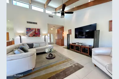1979 E Campbell Terrace, Tucson, AZ 85718 - Photo 6