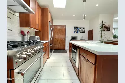 1979 E Campbell Terrace, Tucson, AZ 85718 - Photo 12