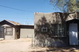 3667 S 8th Ave, Tucson, AZ 85713 - Photo 2