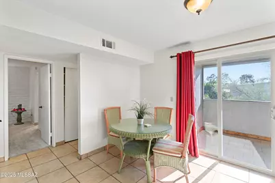 8450 E Old Spanish Trail #APT 154, Tucson, AZ 85710 - Photo 6