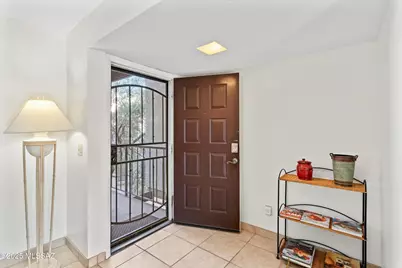 8450 E Old Spanish Trail #APT 154, Tucson, AZ 85710 - Photo 2