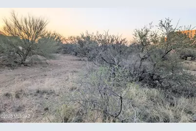 1043 Garfield Place #40, Vail, AZ 85641 - Photo 8