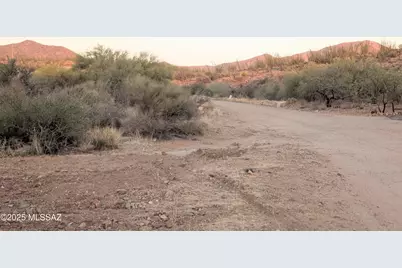 1043 Garfield Place #40, Vail, AZ 85641 - Photo 1