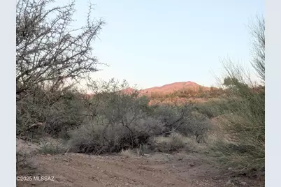 1043 Garfield Place #40, Vail, AZ 85641 - Photo 2