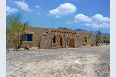 6401 N Camino Padre Isidoro, Tucson, AZ 85718 - Photo 2