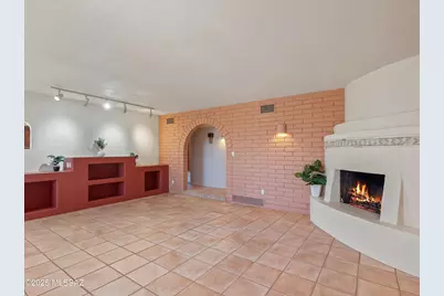 6401 N Camino Padre Isidoro, Tucson, AZ 85718 - Photo 14