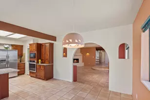 6401 N Camino Padre Isidoro, Tucson, AZ 85718 - Photo 18