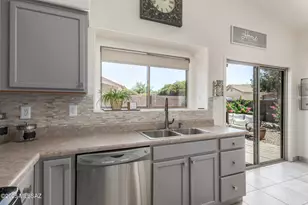 60196 E Crestview Ct, Tucson, AZ 85739 - Photo 10