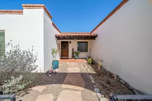 2942 N Avenida Del Conquistador, Tucson, AZ 85749 - Photo 2