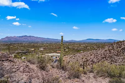 4980 Crestview Drive #6, Tucson, AZ 85745 - Photo 12