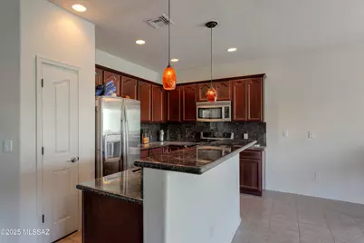 817 E Deer Spring Canyon Place, Sahuarita, AZ 85629 - Photo 20
