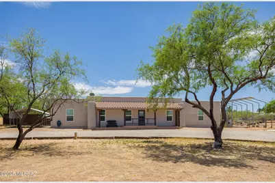 206 N Cherokee Trail, Benson, AZ 85602 - Photo 1