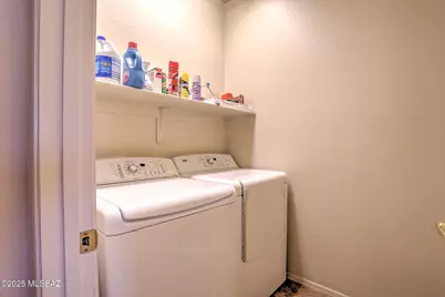 70 E Calle Vivaz, Green Valley, AZ 85614 - Photo 28