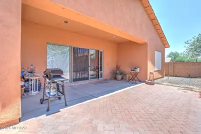 70 E Calle Vivaz, Green Valley, AZ 85614 - Photo 30