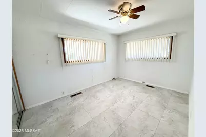 10675 N Kilimanjaro Avenue, Tucson, AZ 85737 - Photo 26