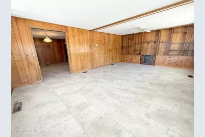 10675 N Kilimanjaro Avenue, Tucson, AZ 85737 - Photo 8