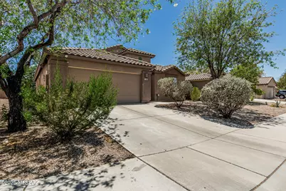 11483 W Magic Song Street, Marana, AZ 85658 - Photo 1