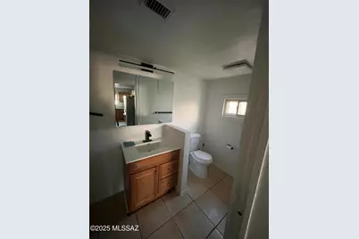 1426 W Delaware Street #1, Tucson, AZ 85745 - Photo 8
