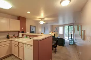 5675 N Camino Esplendora, Tucson, AZ 85718 - Photo 1