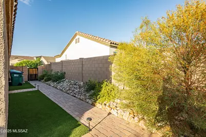 223 W Sg Posey Street, Vail, AZ 85641 - Photo 36