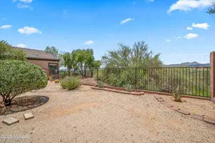13879 N Big Wash Overlook Pl Pl, Oro Valley, AZ 85739 - Photo 32