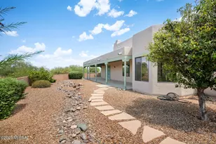 1044 W Camino del Desierto, Green Valley, AZ 85614 - Photo 40