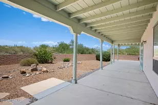 1044 W Camino del Desierto, Green Valley, AZ 85614 - Photo 36
