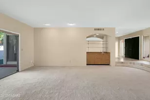 7469 N Desert Tree Dr, Tucson, AZ 85704 - Photo 6