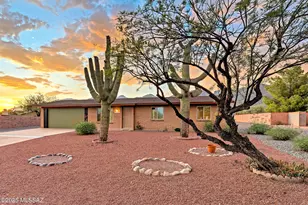 10273 E Rio De Oro Dr, Tucson, AZ 85749 - Photo 2