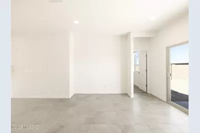 9877 N Solstice Avenue, Tucson, AZ 85743 - Photo 2