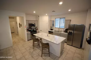 7976 S Golden Bell Dr, Tucson, AZ 85747 - Photo 16