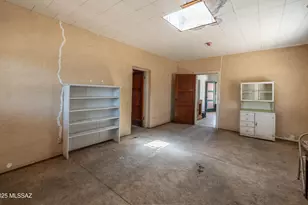 215 E 26th St, Tucson, AZ 85713 - Photo 14