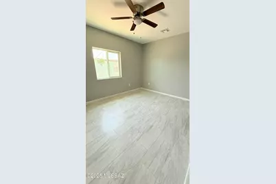 328 E 24th Street, Tucson, AZ 85713 - Photo 8