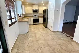 2864 N Xochipilli Dr, Tucson, AZ 85745 - Photo 6