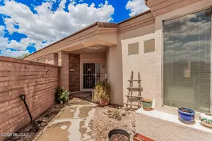 4156 S Constancia Ct, Green Valley, AZ 85622 - Photo 4