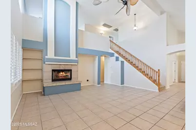 9467 N Weather Hill Drive, Tucson, AZ 85743 - Photo 2